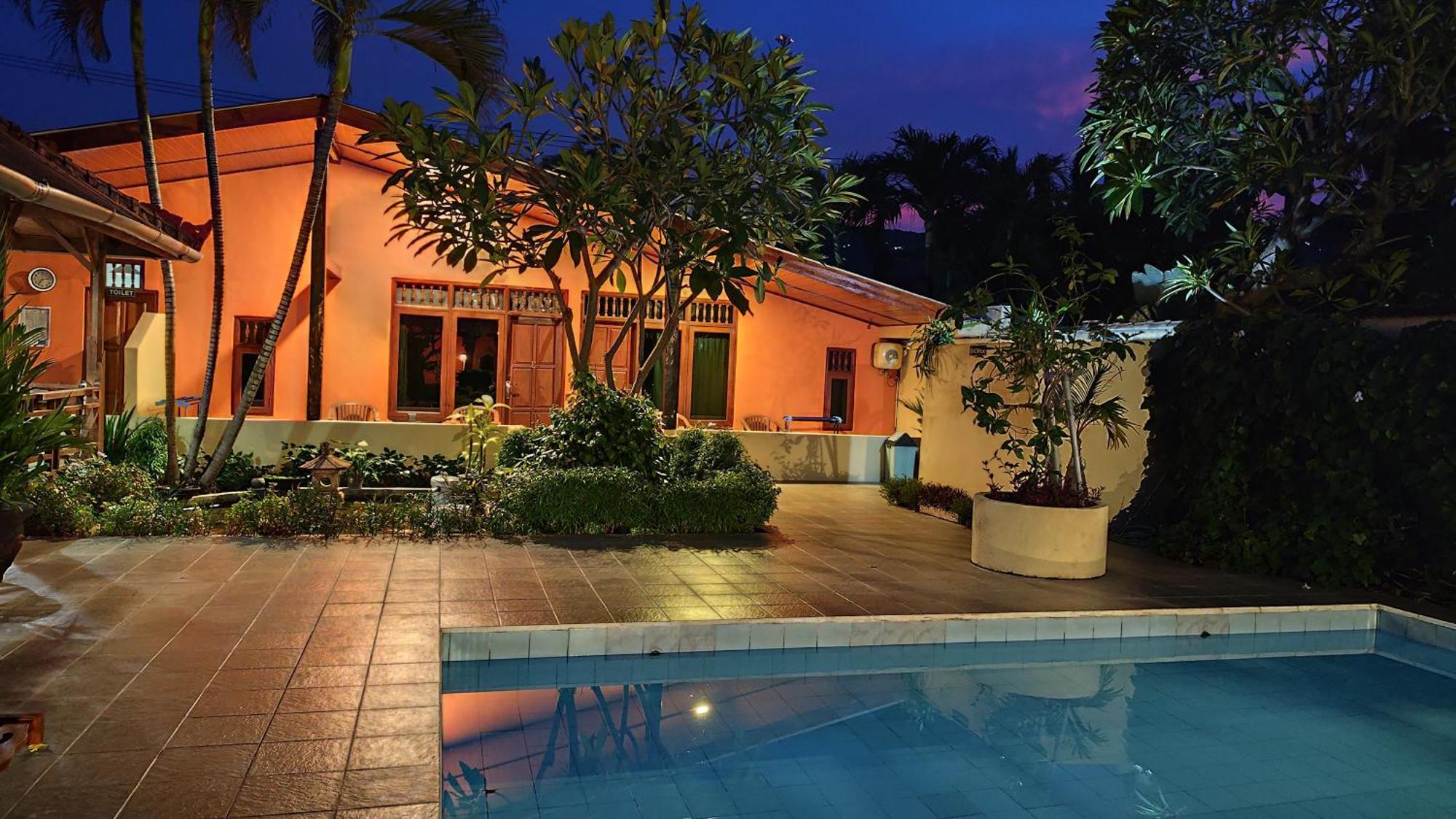 Keyani Bungalows Lovina Esterno foto